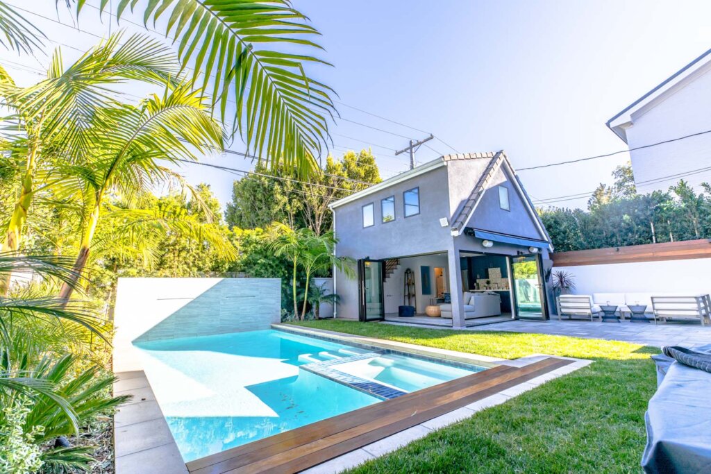 Garage Conversion & ADU-1002