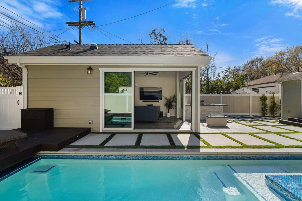 Garage Conversion & ADU-1006